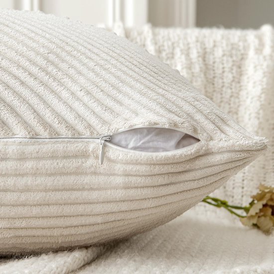 Unyqoos® Kussensloop Set van 2 in Zacht Corduroy Fluweel, 40 x 40 cm, Crèmekleurig Design voor Woon- en Slaapkamer
