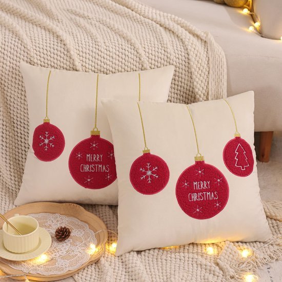 550x550-40226.jpg Unyqoos® Set van twee fluwelen kussenslopen met kerstontwerp voor sfeervolle decoratie