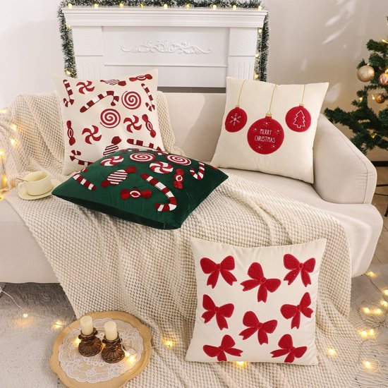 550x550-40232.jpg Unyqoos® Set van twee fluwelen kussenslopen met kerstontwerp voor sfeervolle decoratie