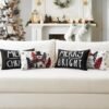 550x550-40272.jpg Unyqoos® Set van vier feestelijke kussenslopen met kerstmotief voor sfeervolle decoratie