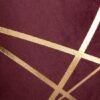 Unyqoos® Set van 2 decoratieve wijnrode kussenslopen met gouden geometrische details