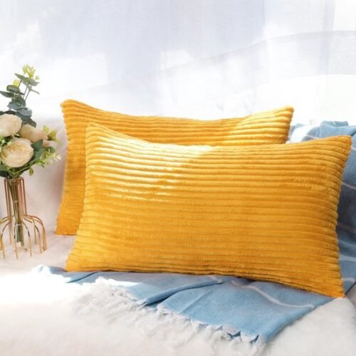 550x550-40327.jpg Unyqoos® Set van 2 corduroy kussenslopen voor sierkussens en bankkussens GEEL