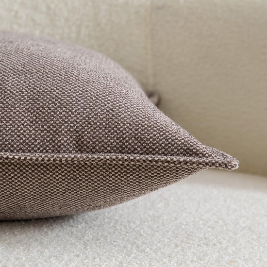 Unyqoos® Set van twee zachte taupe kussenhoezen voor stijlvolle woondecoratie