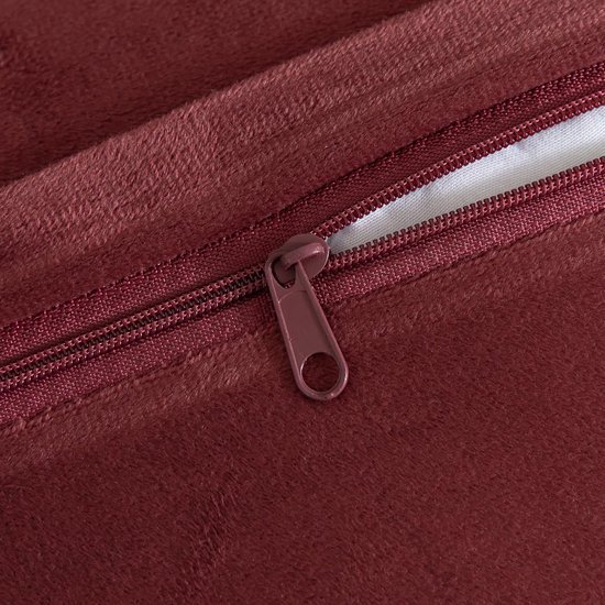 Unyqoos® Stijlvolle en comfortabele bordeauxrode kussenslopen met uniek tie-dye ontwerp