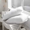 550x550-40572.jpg Unyqoos® Set van 2 ultrazachte kussenslopen met envelopsluiting in ademend wit design