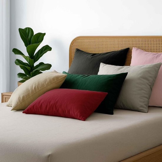 Unyqoos® Zwarte Kussenslopen Set van 2 in Ademend Katoen voor Optimaal Comfort