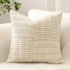 Unyqoos® Elegante en Zachte Corduroy Kussensloop in Beige voor Stijlvolle Woonkamer