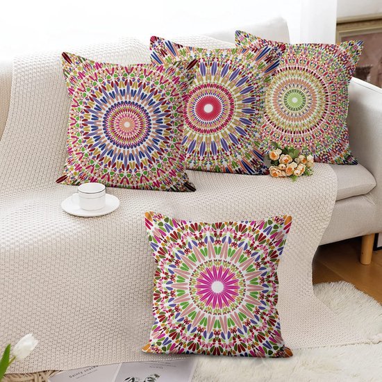 550x550-40708.jpg Unyqoos® Set van 4 kleurrijke boho-kussenslopen met mandala en bloemenmotief