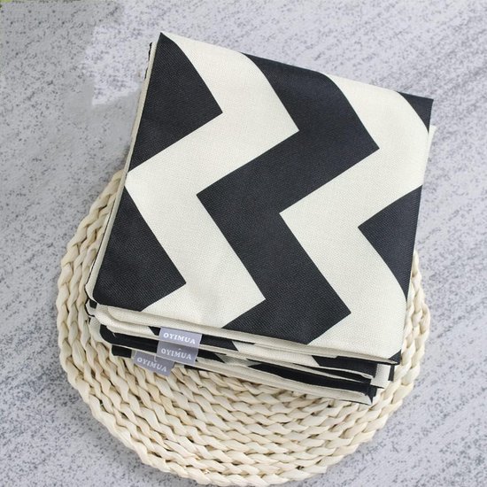 Set van 4 decoratieve kussenhoezen met geometrische print, vierkante kussenhoezen voor buitengebruik, terras, tuinbank, woonkamer, bankdecoratie, 40 x 40 cm, zwart.