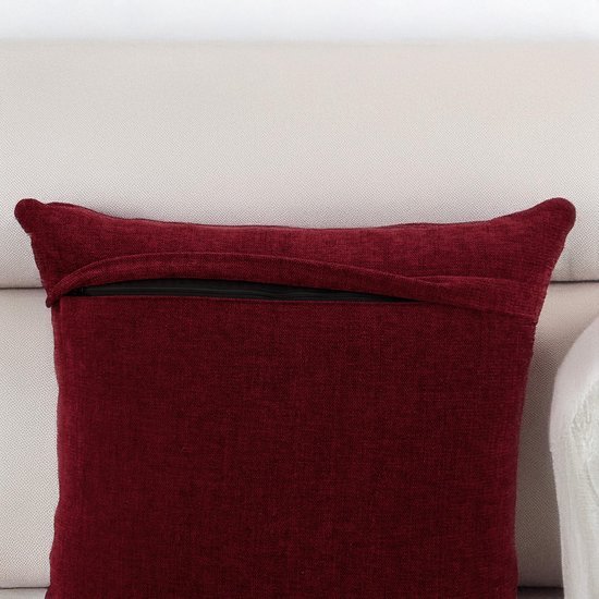 Unyqoos® Set van twee luxueuze chenille kussenhoezen in kastanjebruin voor stijlvolle woondecoratie