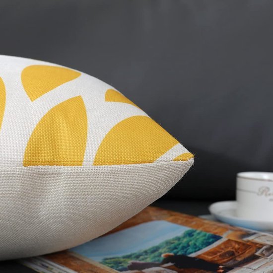 Unyqoos® Set van 4 decoratieve kussenhoezen met modern geometrisch ontwerp in linnen