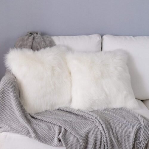 550x550-41180.jpg Unyqoos® Set van twee zachte decoratieve kussenslopen van imitatiebont in wit