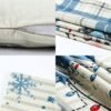 550x550-41246.jpg Unyqoos® Set van vier blauwe kussenslopen met kerstmotieven voor een sfeervol interieur