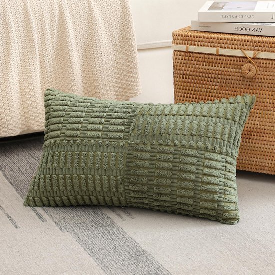 Unyqoos® Set van 2 decoratieve kussenslopen in zacht corduroy met gestreept patroon