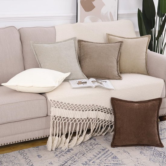 Unyqoos® Zachte chenille kussenhoezen met franjes voor een stijlvolle woonkamer