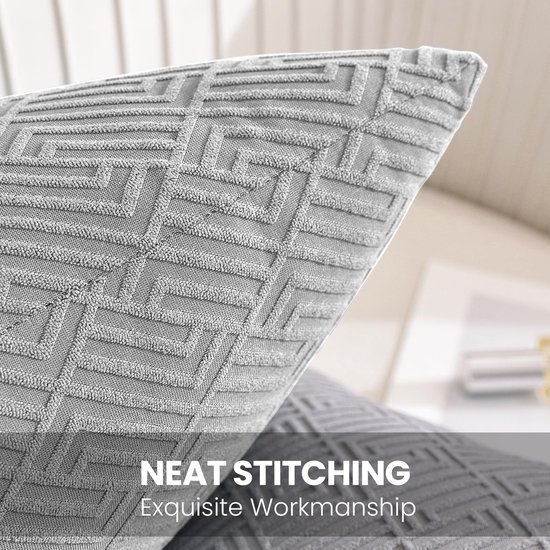550x550-41538.jpg Unyqoos® Set van twee zilvergrijze kussenhoezen met geometrisch design en verborgen ritssluiting