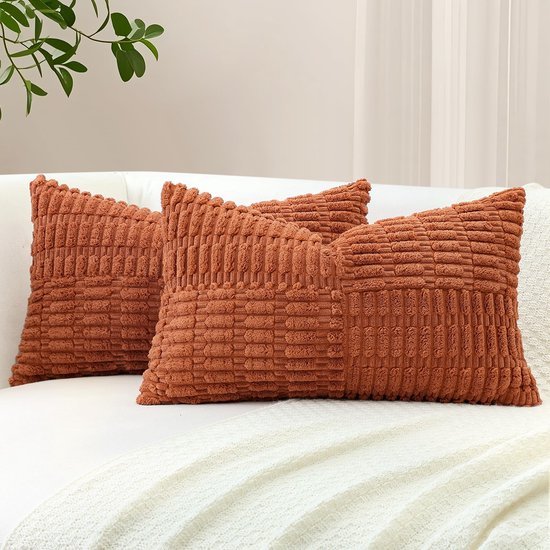 550x550-41570.jpg Unyqoos® Set van 2 decoratieve corduroy kussenslopen met gestreept boho design