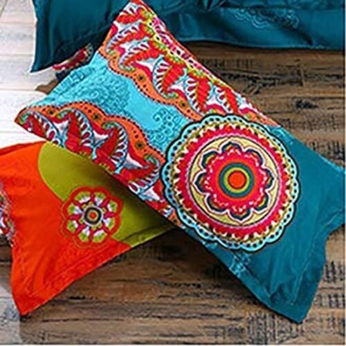 550x550-41581.jpg Unyqoos® Set van 2 kleurrijke boho kussenslopen met mandala patroon 40x80 cm