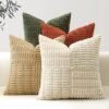 550x550-41653.jpg Unyqoos® Set van vier decoratieve corduroy kussenhoezen met gestreept patroon