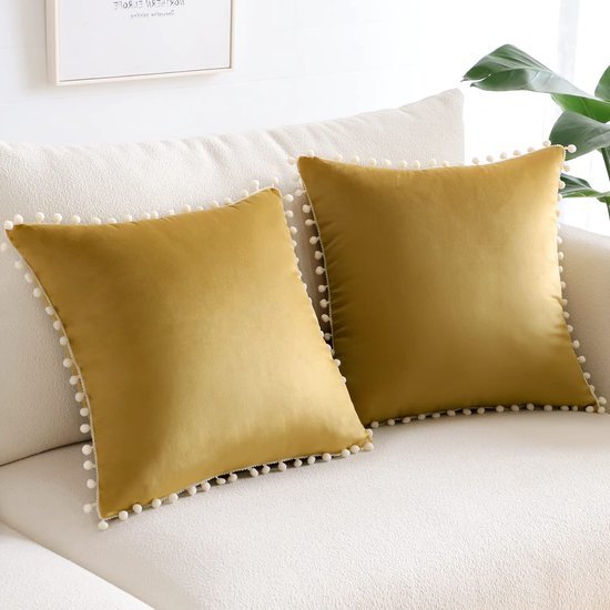 550x550-41723.jpg Unyqoos® Set van 2 zachte fluwelen kussenhoezen met pompons voor huisdecoratie