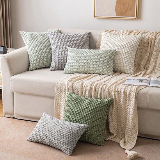 550x550-41785.jpg Unyqoos® Set van twee decoratieve kussenslopen in grasgroen corduroy voor woonkamer