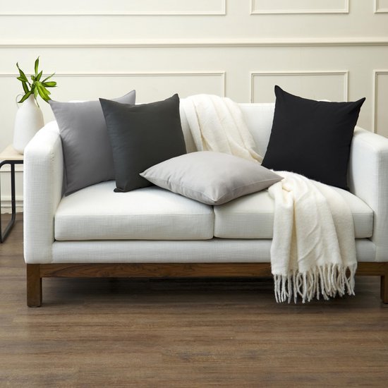 550x550-41843.jpg Unyqoos® Set van twee stijlvolle kussenslopen met ritssluiting in diverse kleuren