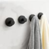 550x550-42306.jpg Unyqoos® Set van 6 herbruikbare zwarte zuignaphaken voor badkamer en keuken