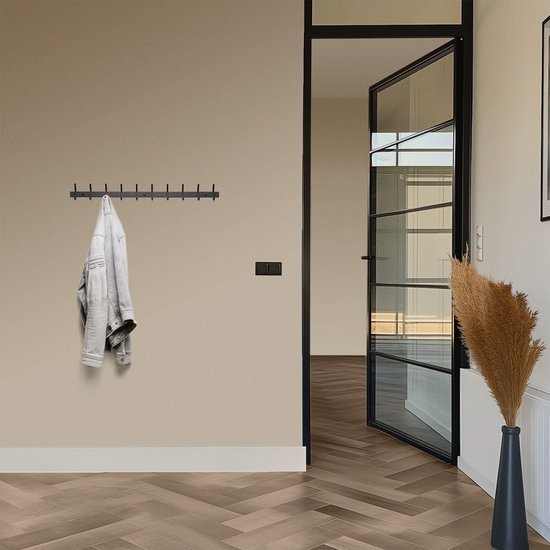 Unyqoos® Moderne Zwarte Wandgarderobe met 20 Haken - Stijlvolle Kledingoplossing voor de Muur