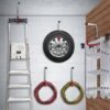 550x550-44133.jpg Unyqoos® Set van vier stevige rode metalen haken voor veelzijdige opslag en organisatie