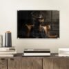 Unyqoos® Moderne wanddecoratie met hert in pak en zonnebril voor woonkamer