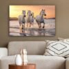 550x550-44562.jpg Unyqoos® Unieke wanddecoratie met paarden en zee voor woonkamer of slaapkamer