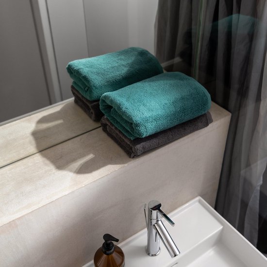 Unyqoos® Set van 2 Luxe Douchehanddoeken in Antiek Groen, 100% Katoen, 70x140 cm, Hoog Absorptievermogen