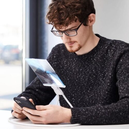 550x550-5926.jpg Unyqoos® Veelzijdige 3-in-1 Vergrootglas met Fresnel Lens en Anti-Blauw Licht Filter
