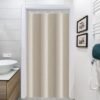 550x550-8056.jpg Unyqoos® Elegant Beige Douchegordijn in Linnenlook Waterafstotend inclusief ringen
