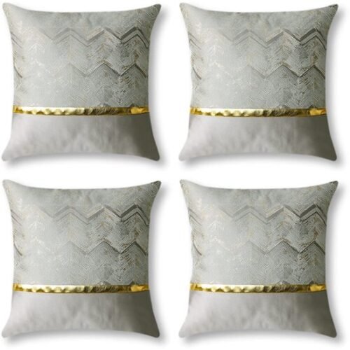 Unyqoos® Set van vier luxe gouden kussenhoezen voor stijlvolle woondecoratie