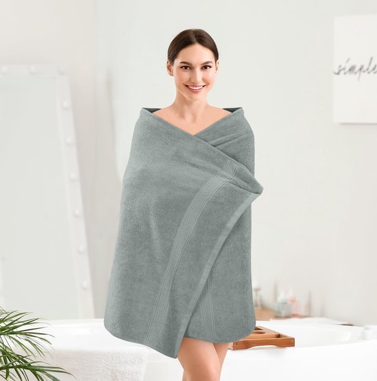 Unyqoos® Set van 4 Luxe Badhanddoeken van Hoogwaardig Ringgesponnen Katoen in Stijlvolle Kleuren