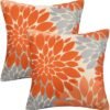 550x561-65.jpg Unyqoos® Set van 2 decoratieve kussenhoezen 45x45 cm in oranje en grijs met dahlia ontwerp