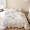 Unyqoos® Romantisch beddengoed met ruches en bloemenpatroon in zachte kleuren