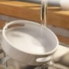 Unyqoos® Handige 360 graden draaibare keukendienblad met antislip en hoge rand
