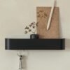 550x632-15.jpg Unyqoos® Minimalistisch sleutelrek met plank en onopvallend design voor de hal