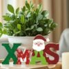 Unyqoos® Houten Kerstdecoratie met XMAS Letters en Santa Claus voor Binnengebruik