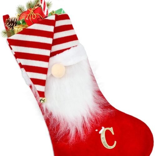 Unyqoos® Gepersonaliseerde kerstkousen met geborduurde letters voor sfeervolle kerstdecoratie