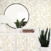 550x679-11.jpg Unyqoos® Vintage zelfklevend bloemenbehang in wit en goud voor interieurdecoratie