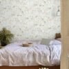Unyqoos® Vintage Bloemenbehang Zelfklevend Vinyl voor Diverse Interieurtoepassingen, 44 x 300 cm, Beige