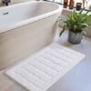 Unyqoos® Absorberende en Zachte Badmat met Antislip voor Comfort in de Badkamer