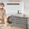 550x687-364.jpg Unyqoos® Ruim kruidenrek met zes niveaus inclusief 72 glazen potjes en etiketten