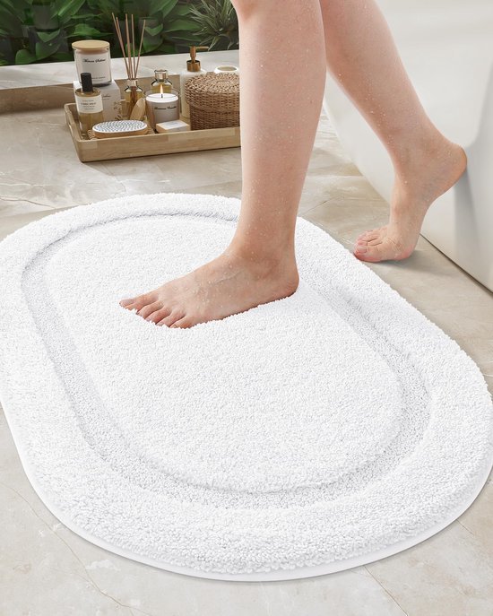 Unyqoos® Zachte en Absorberende Witte Badmat met Antislip Achterkant 50 x 80 cm