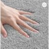 Unyqoos® Zachte Microvezel Badmat met Antislip en Hoge Waterabsorptie voor Badkamer, 40 x 60 cm, Lichtgrijs
