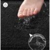 550x691-19.jpg Unyqoos® Zachte en Antislip Badmat voor Droge en Veilige Badkamervloeren