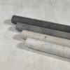 Unyqoos® Zwart vliesbehang met betonlook voor moderne woon- en slaapkamers
